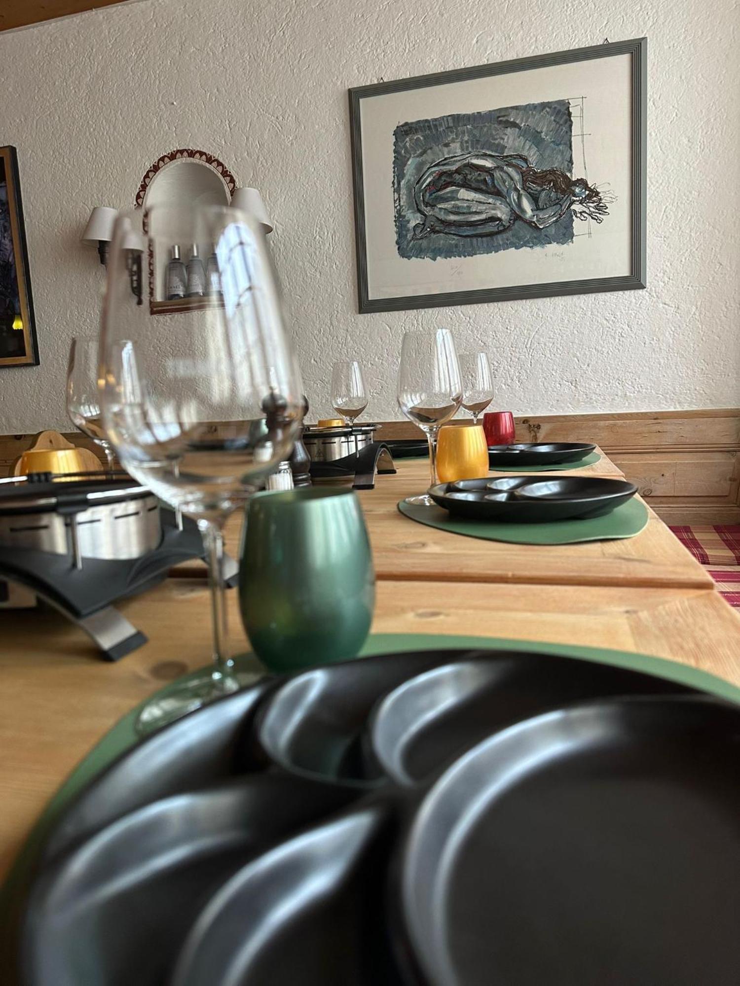 Poschiavo Suisse Hotel & Traditional Fondue Stube Bagian luar foto