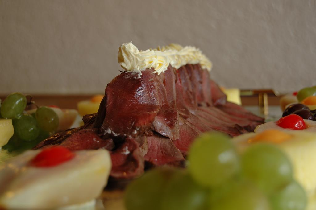 Poschiavo Suisse Hotel & Traditional Fondue Stube Bagian luar foto