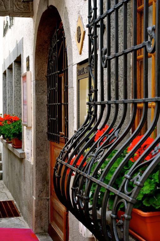 Poschiavo Suisse Hotel Bagian luar foto